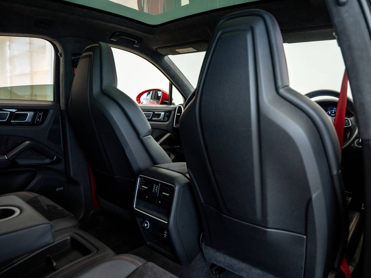 Cayenne GTS TIPTRONIC (2) image 34