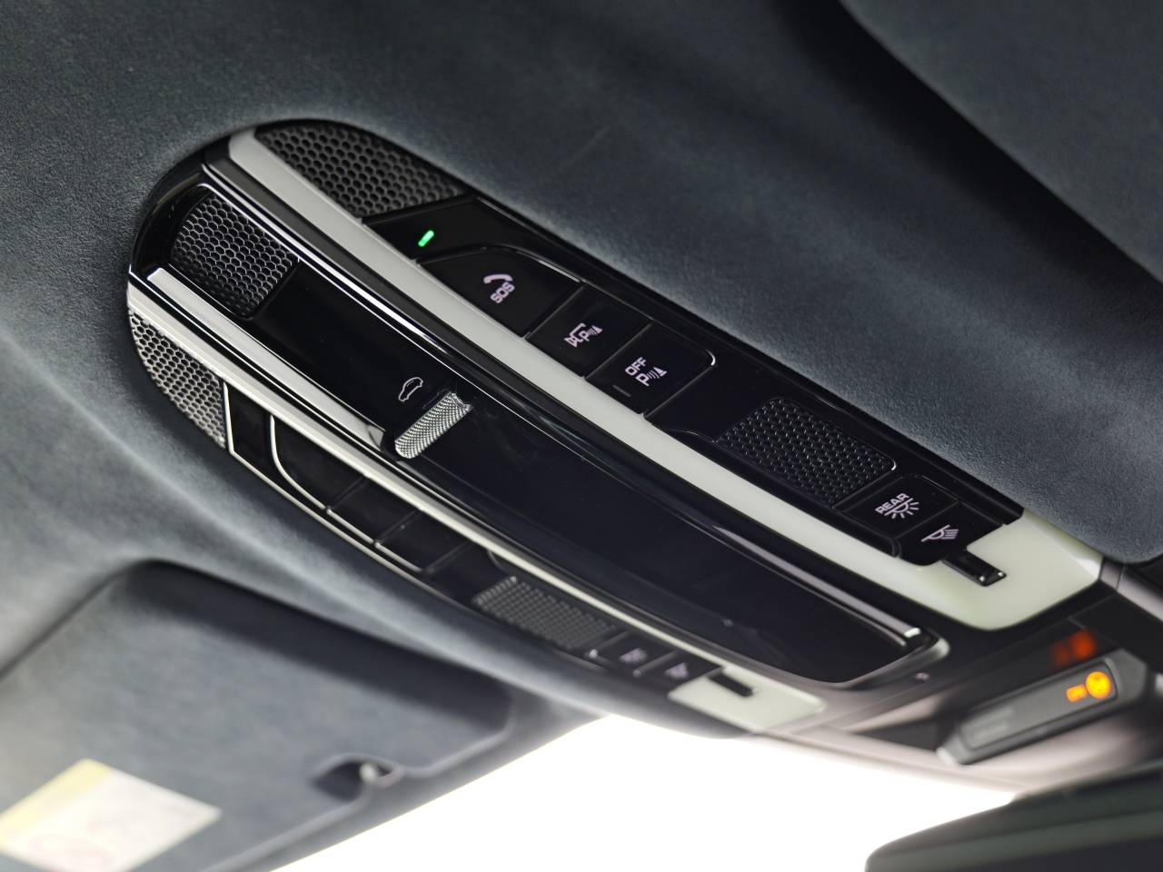 Cayenne GTS TIPTRONIC (3) image 31