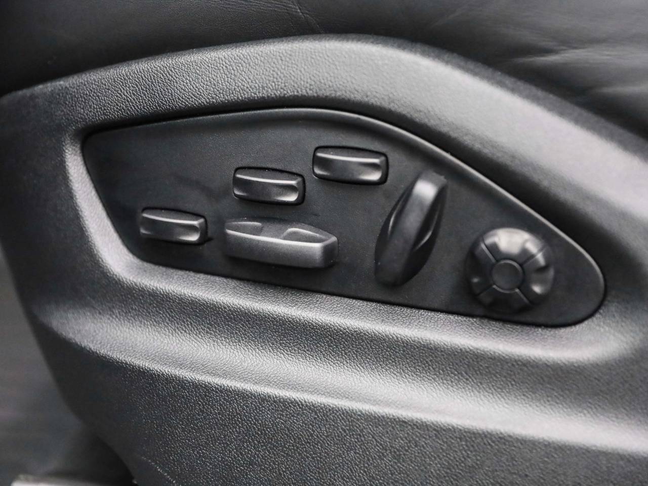 Cayenne V6 TIPTRONIC (4) image 30