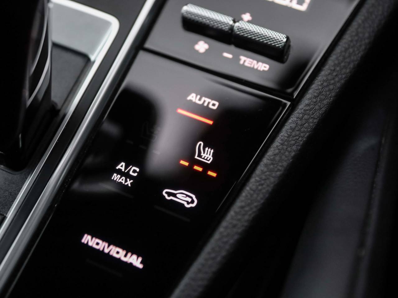 Cayenne V6 TIPTRONIC (4) image 23