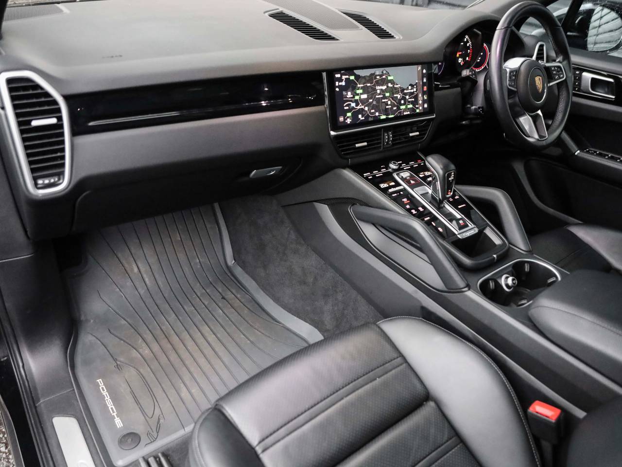 Cayenne V6 TIPTRONIC (4) image 04