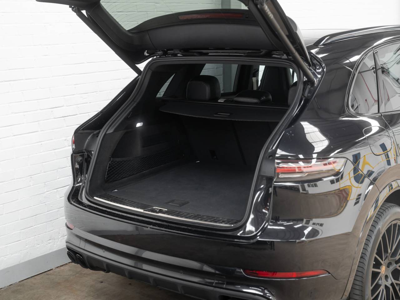 Cayenne V6 (29) image 32