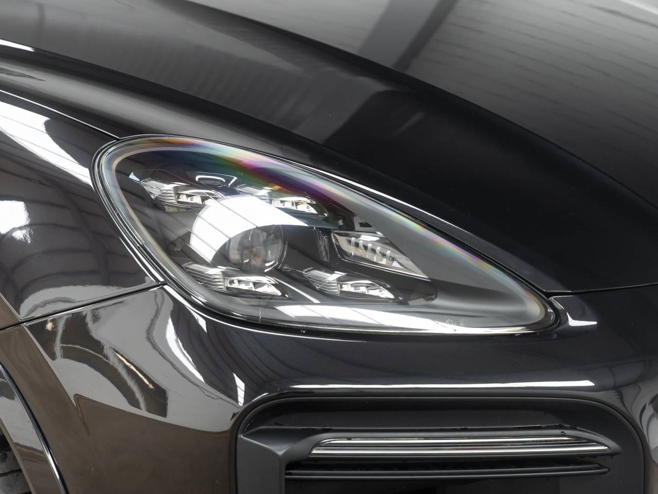 Cayenne V6 (29) image 11