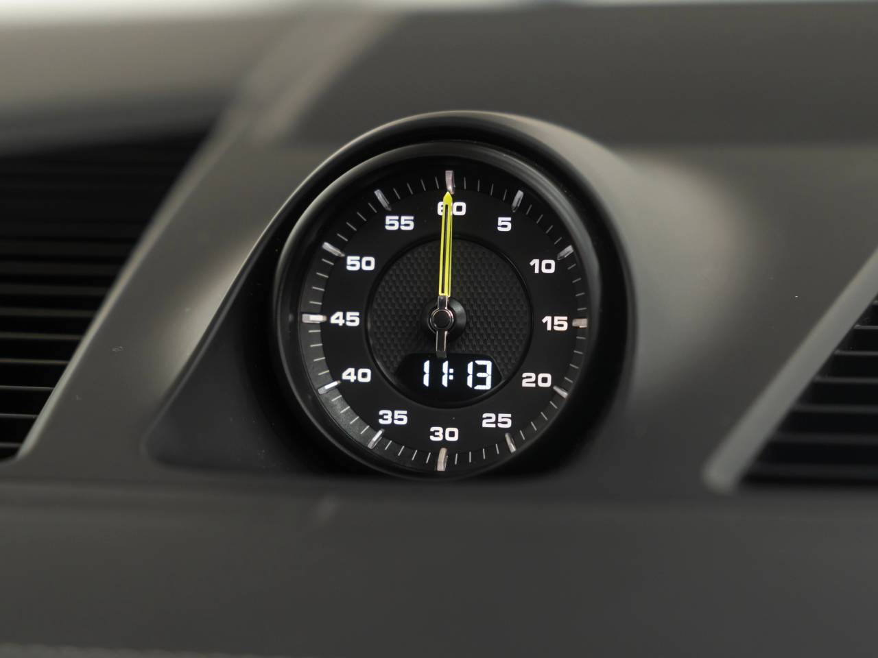Cayenne V6 (29) image 35