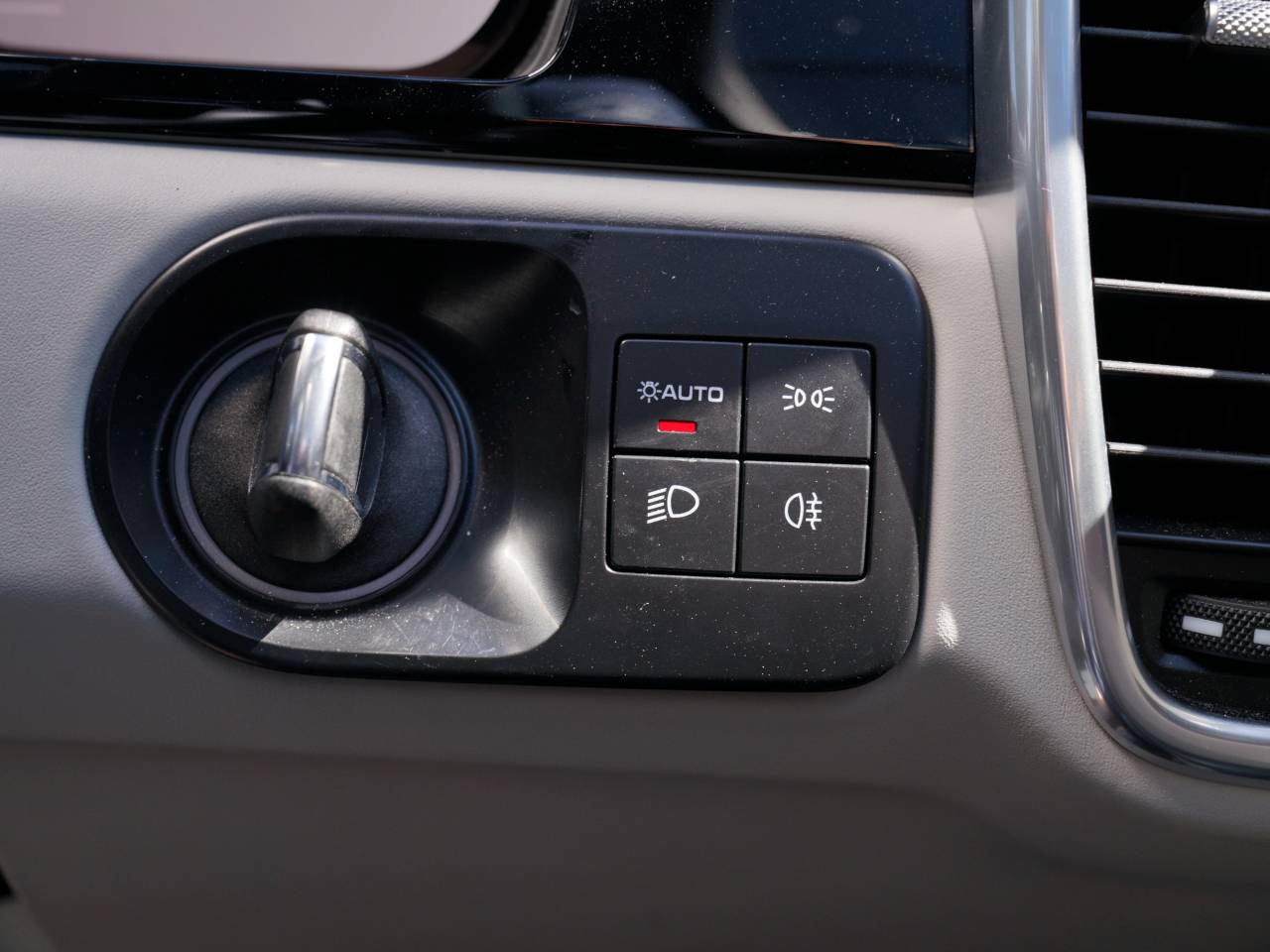 Cayenne V6 (85) image 31