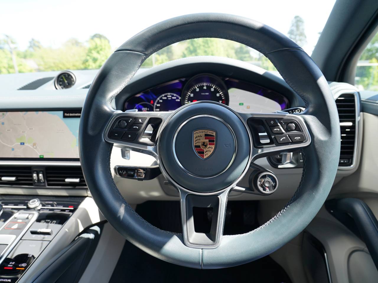 Cayenne V6 (85) image 25