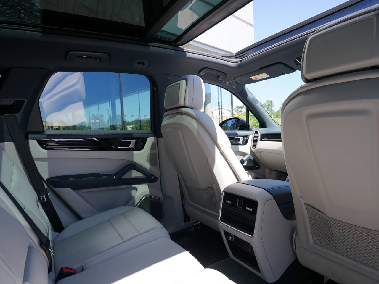 Cayenne V6 (85) image 20