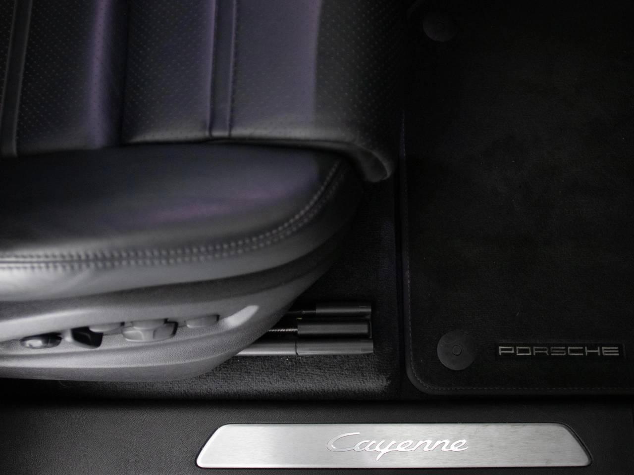Cayenne V6 TIPTRONIC (8) image 54