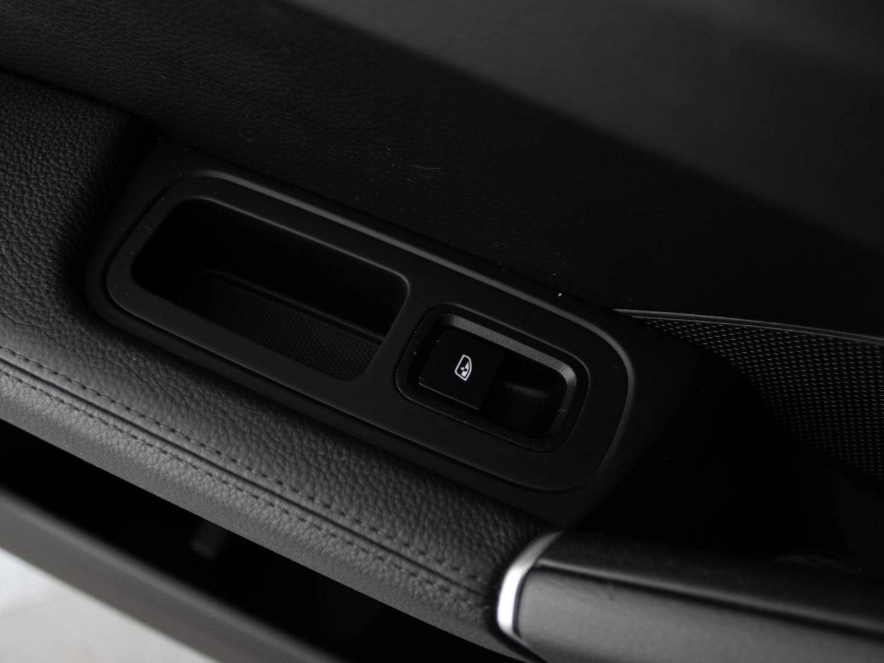Cayenne V6 TIPTRONIC (8) image 21