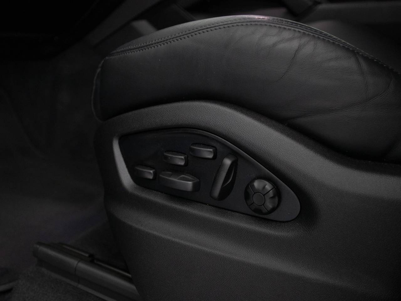 Cayenne V6 TIPTRONIC (8) image 24