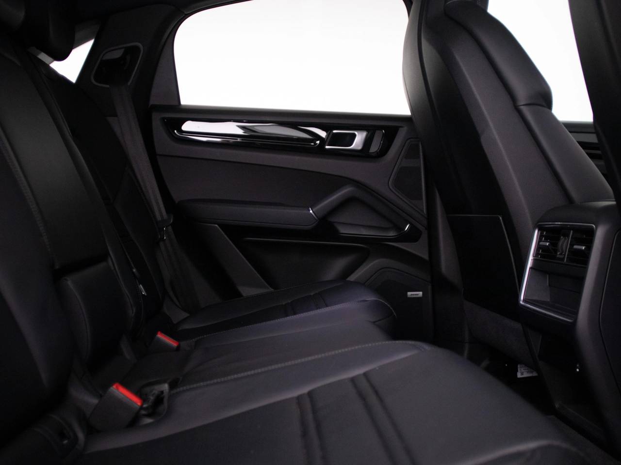Cayenne V6 TIPTRONIC (8) image 36