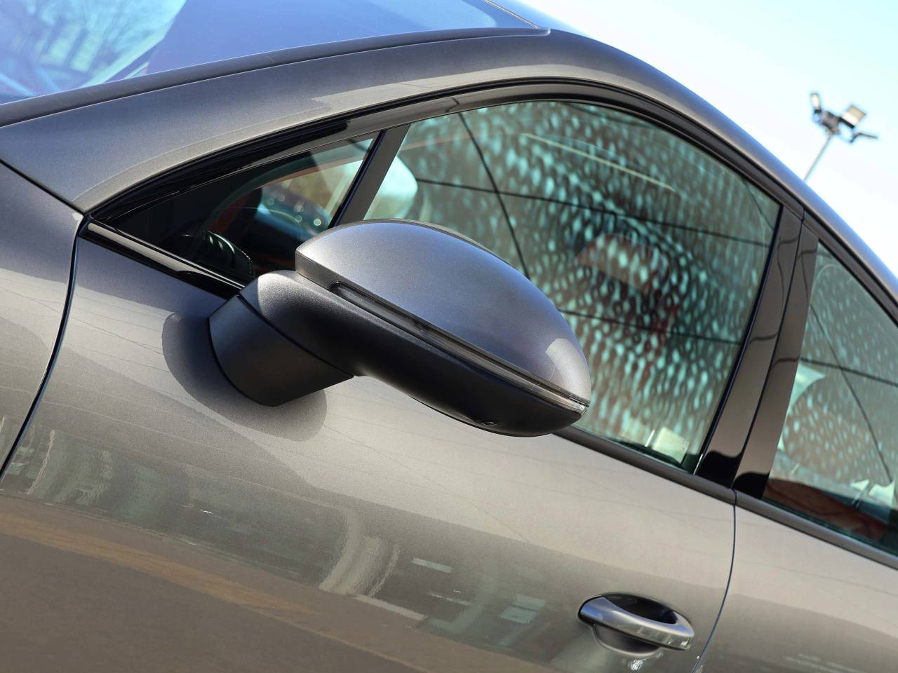 Cayenne V6 (106) image 09