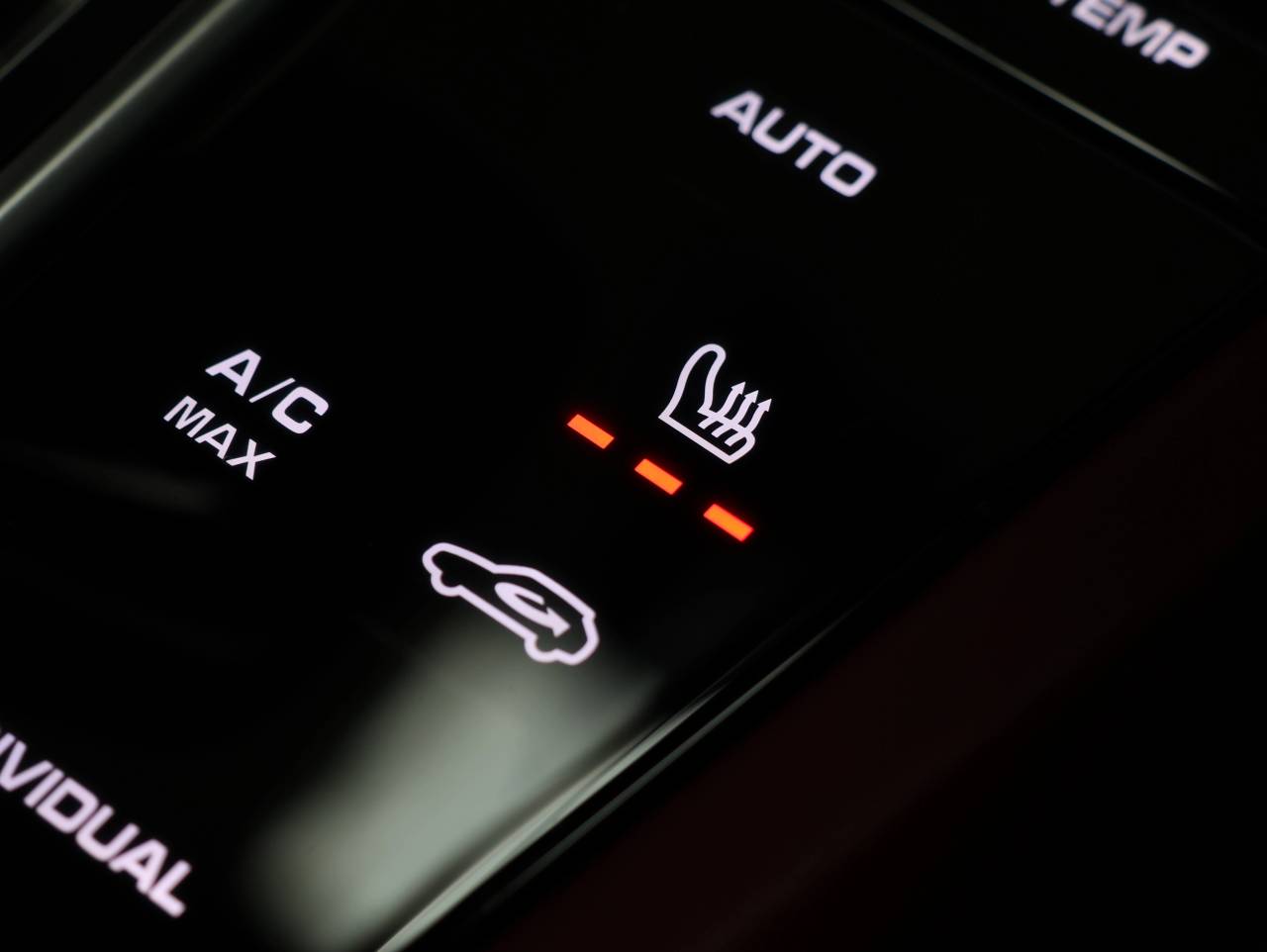 Cayenne V6 (100) image 33