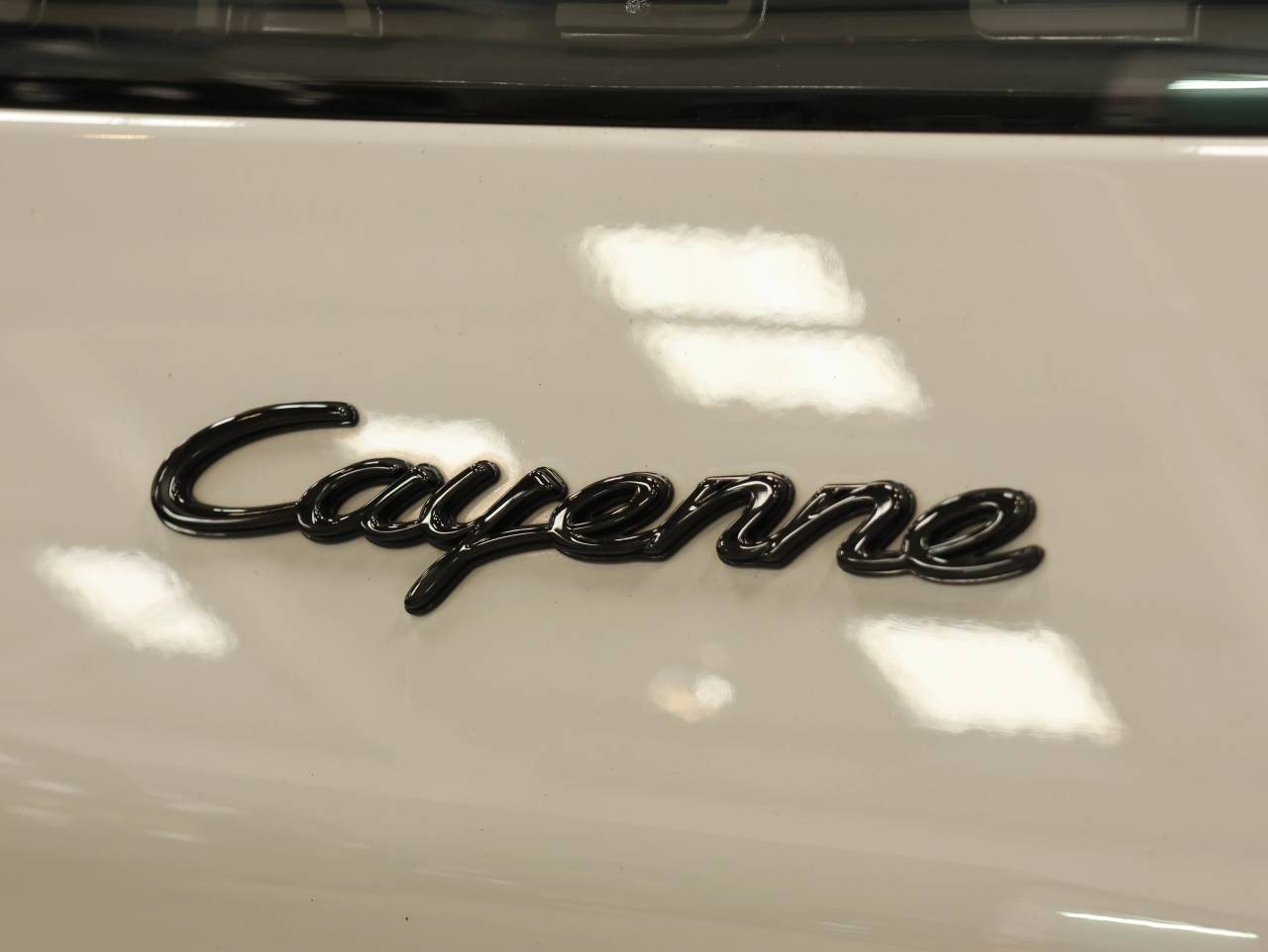 Cayenne V6 (100) image 12