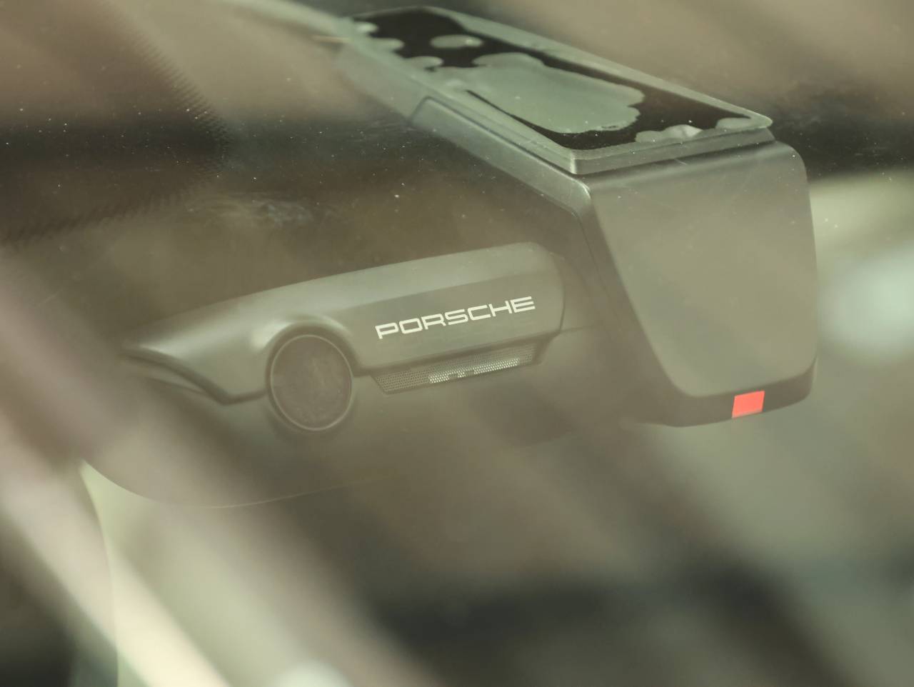 Cayenne V6 (100) image 14