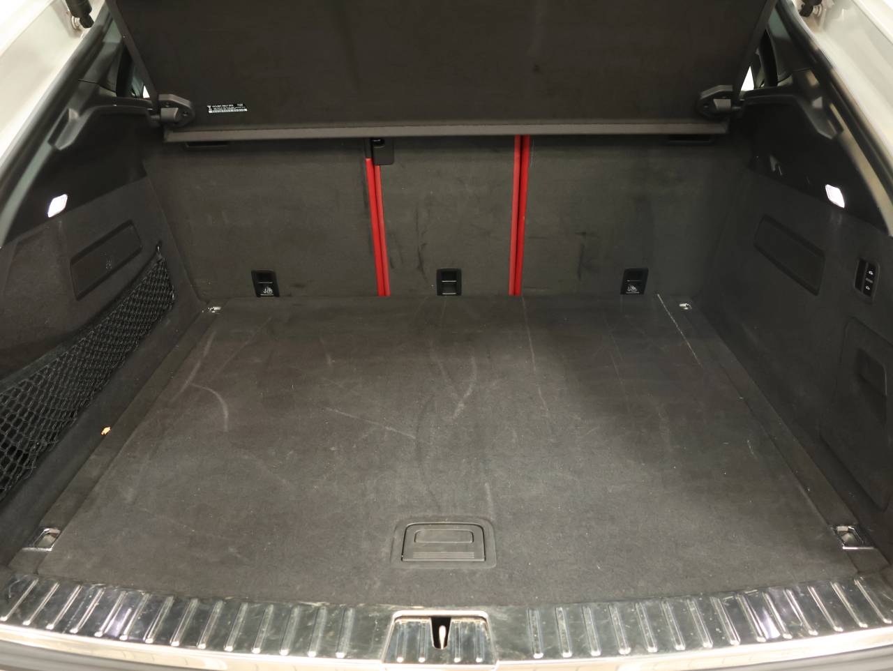 Cayenne V6 (100) image 30