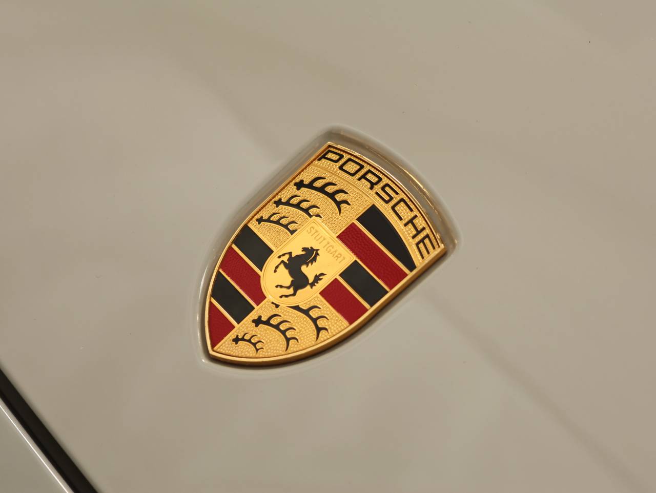 Cayenne V6 (100) image 09