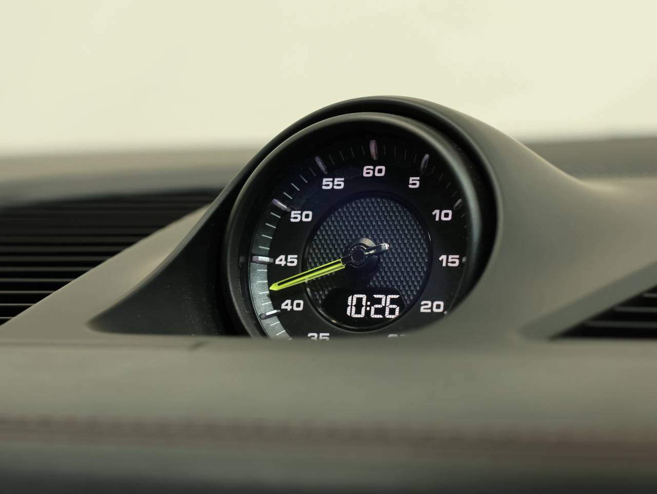 Cayenne V6 (100) image 36