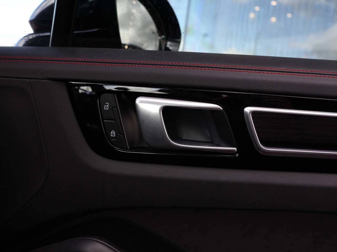 Cayenne GTS TIPTRONIC (14) image 19