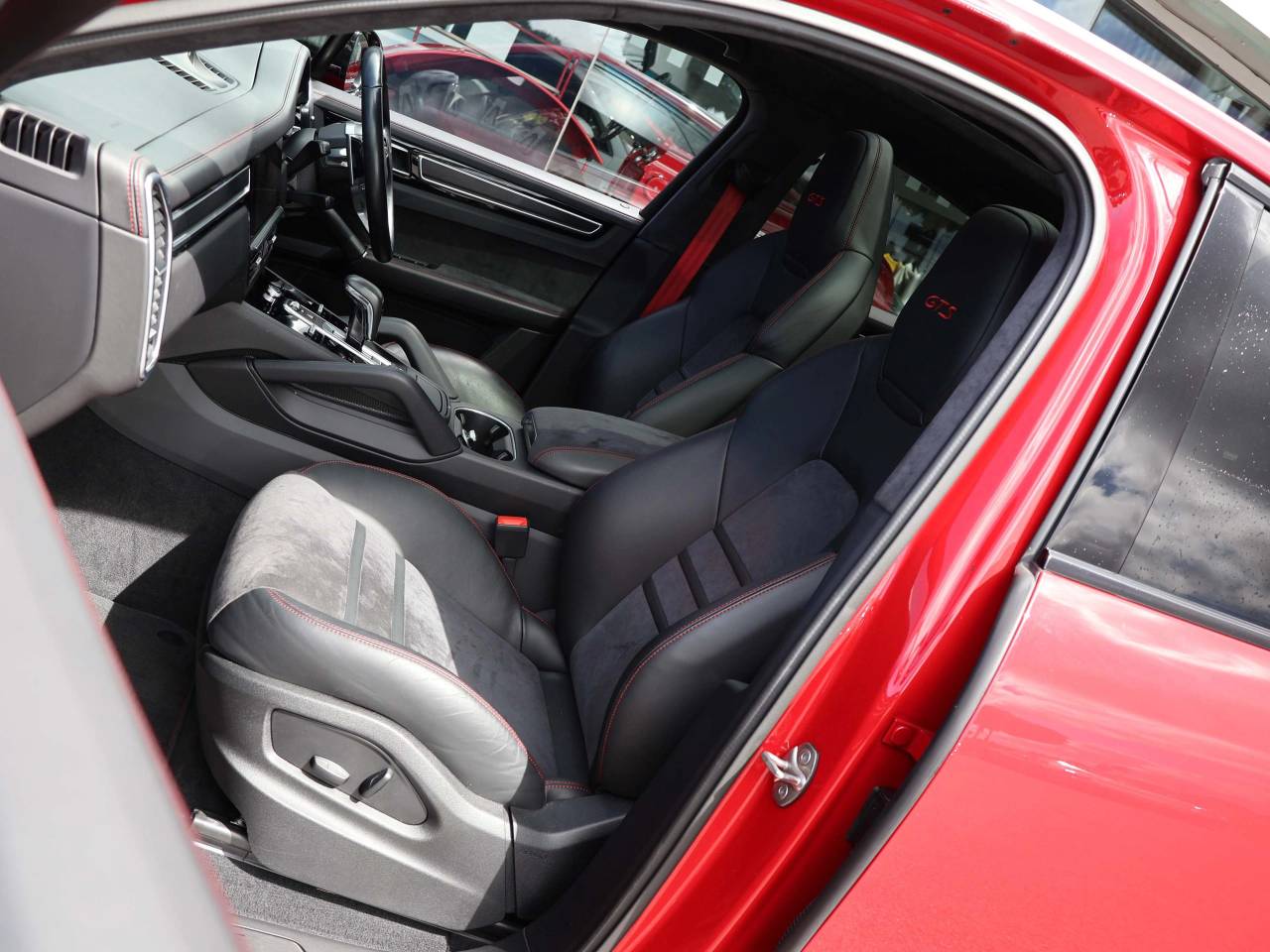 Cayenne GTS TIPTRONIC (14) image 05