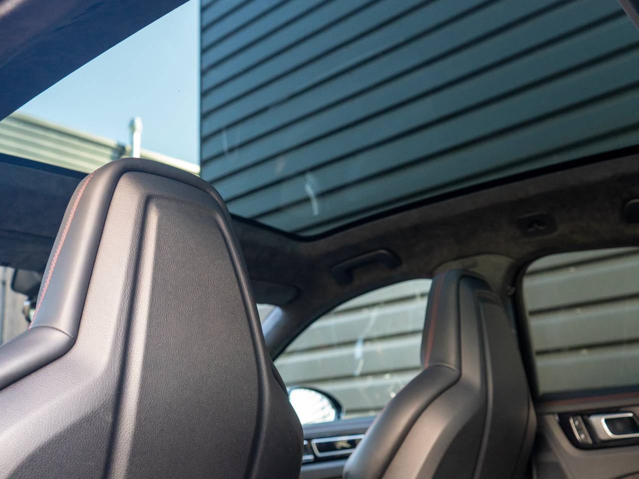 Cayenne GTS TIPTRONIC (2) image 22