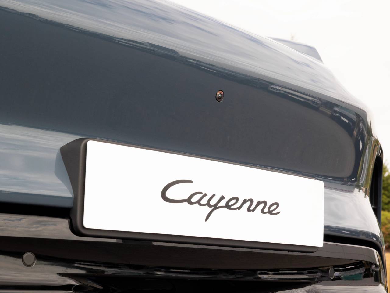 Cayenne (84) image 30