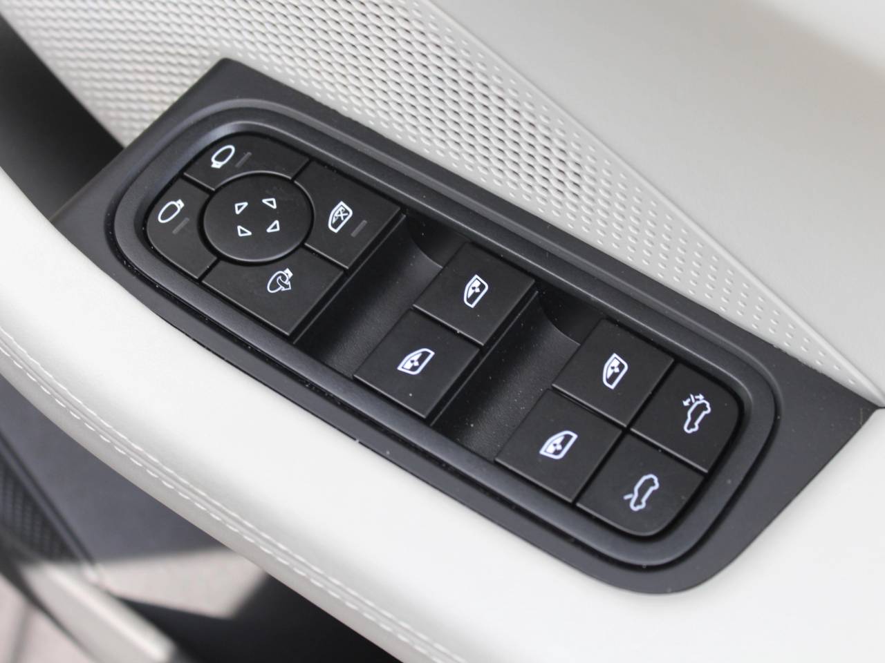 Macan 4 (3) image 28