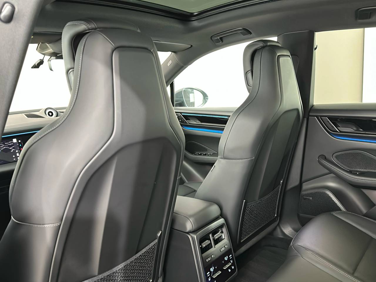 Macan BASE (10) image 26