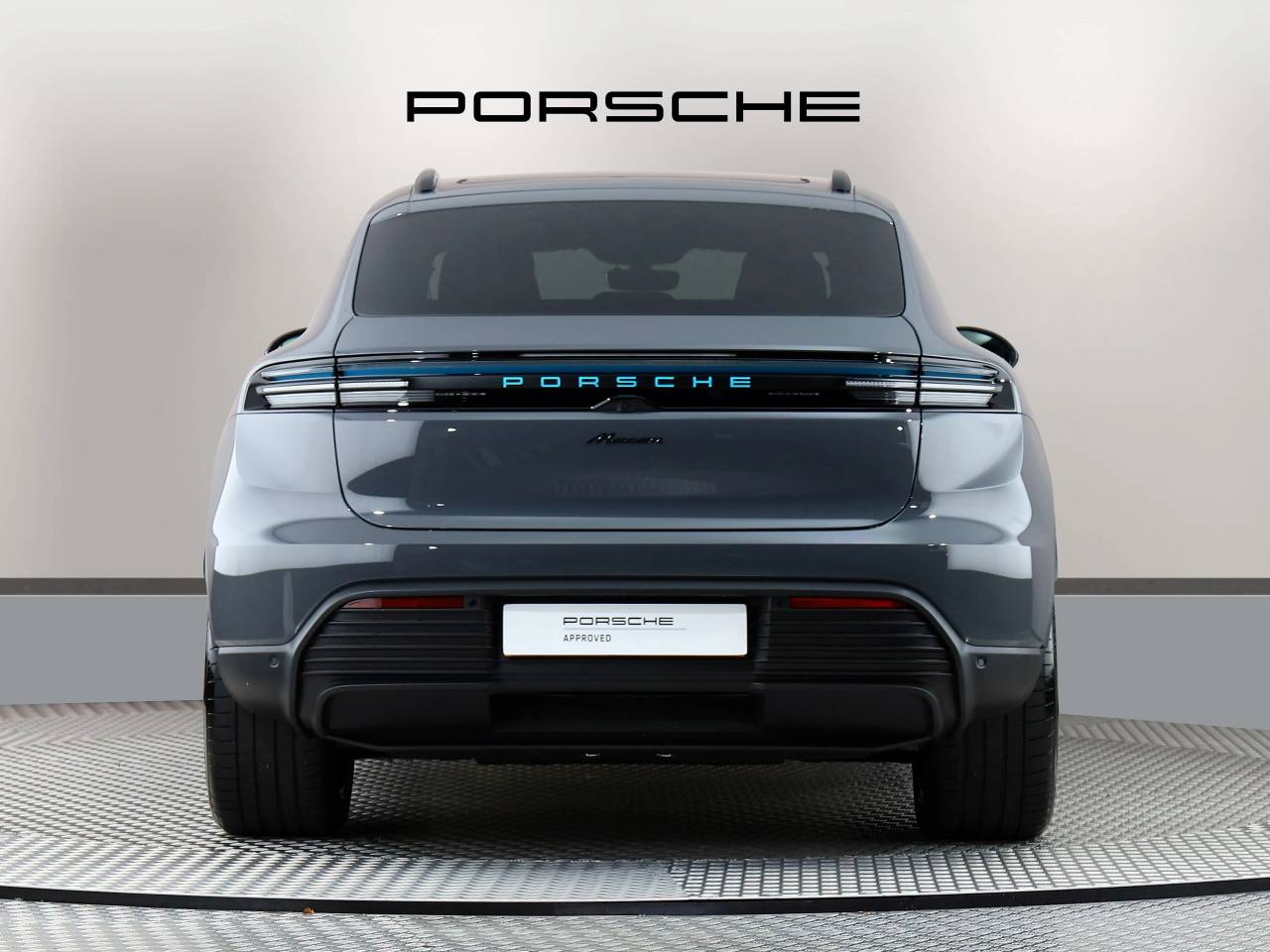 Macan BASE (10) image 08