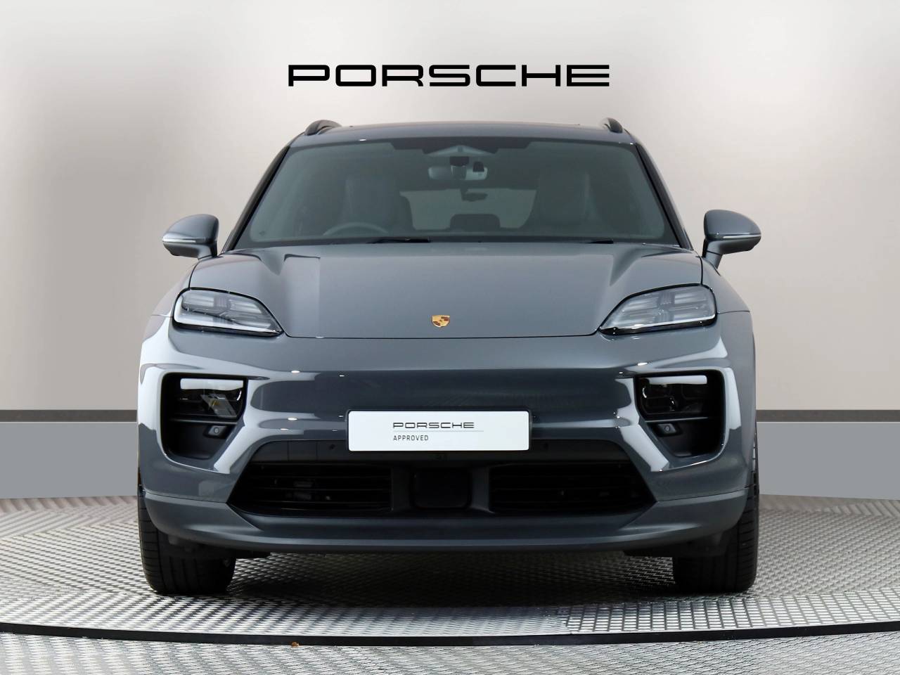 Macan BASE (10) image 07