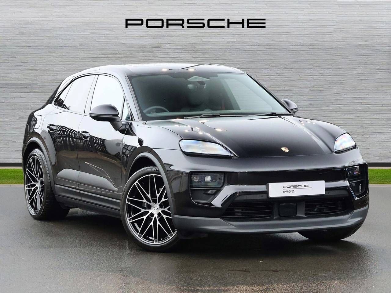 Macan BASE
