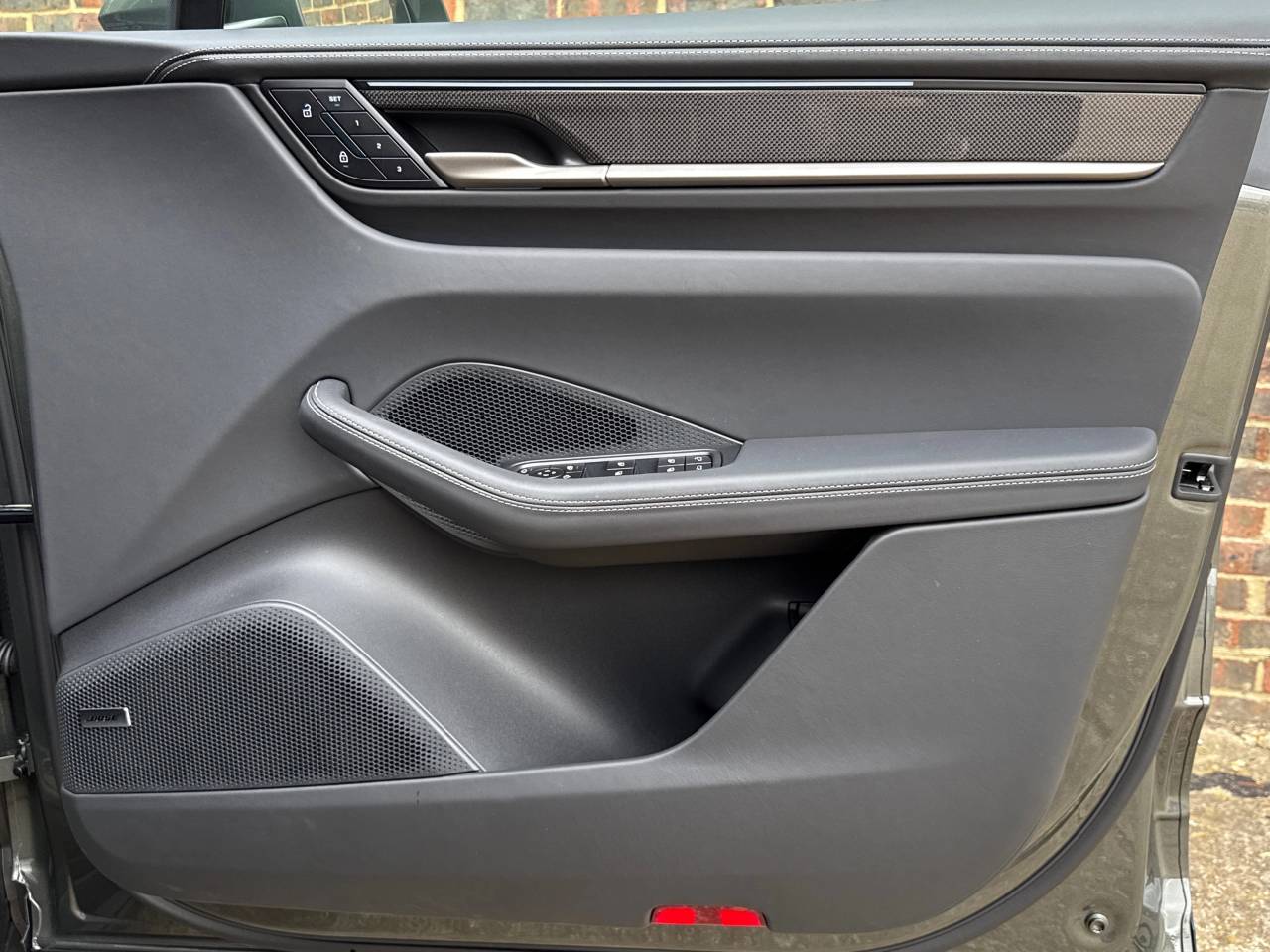 Macan TURBO (1) image 27