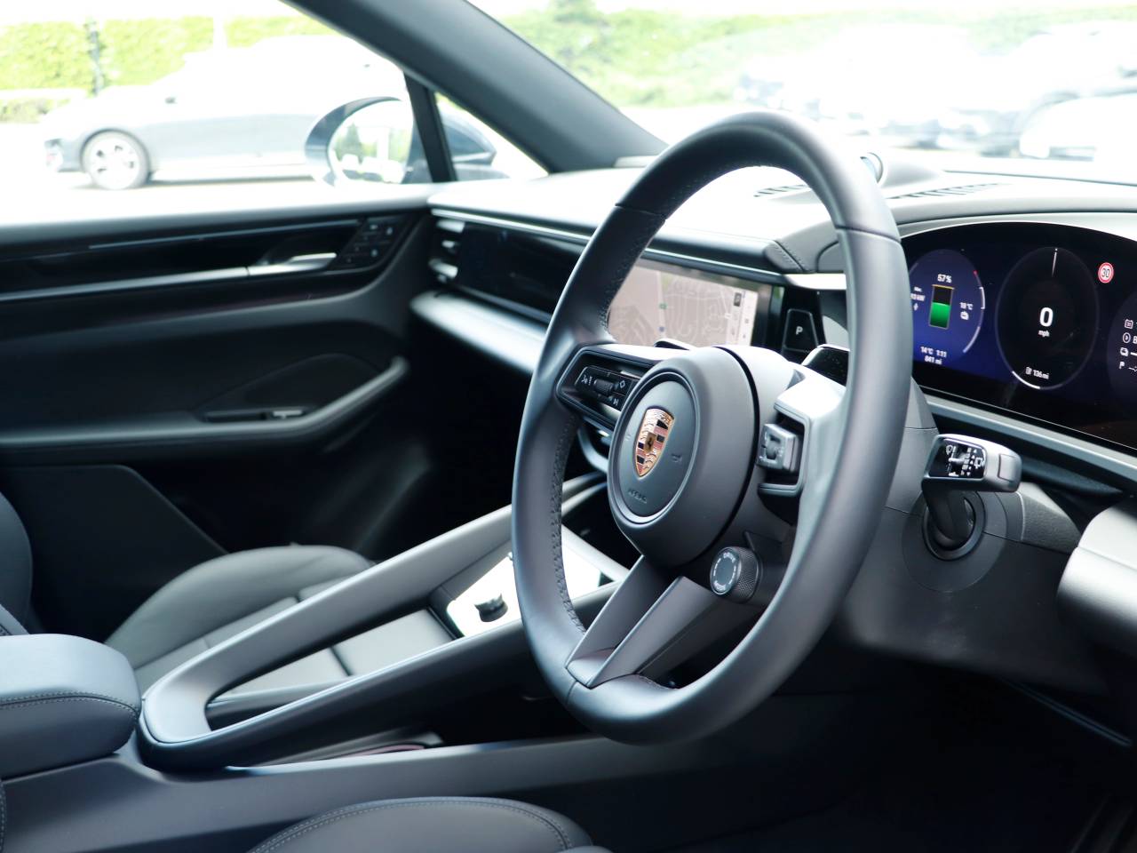 Macan 4S (8) image 05