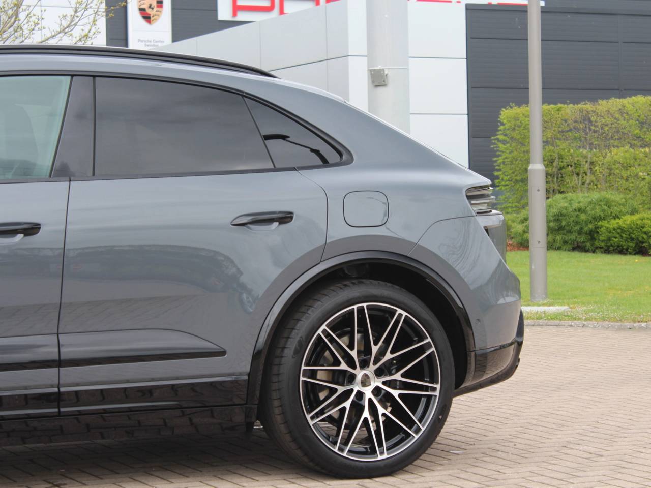 Macan (29) image 20