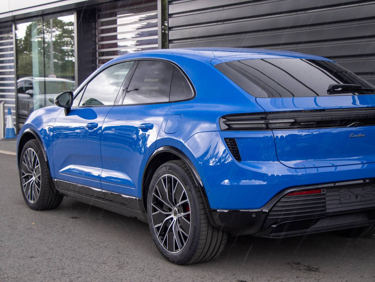 Macan (66) image 13