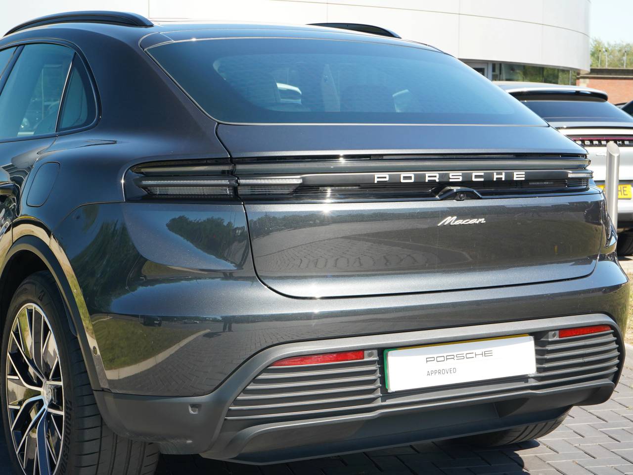 Macan BASE (9) image 16