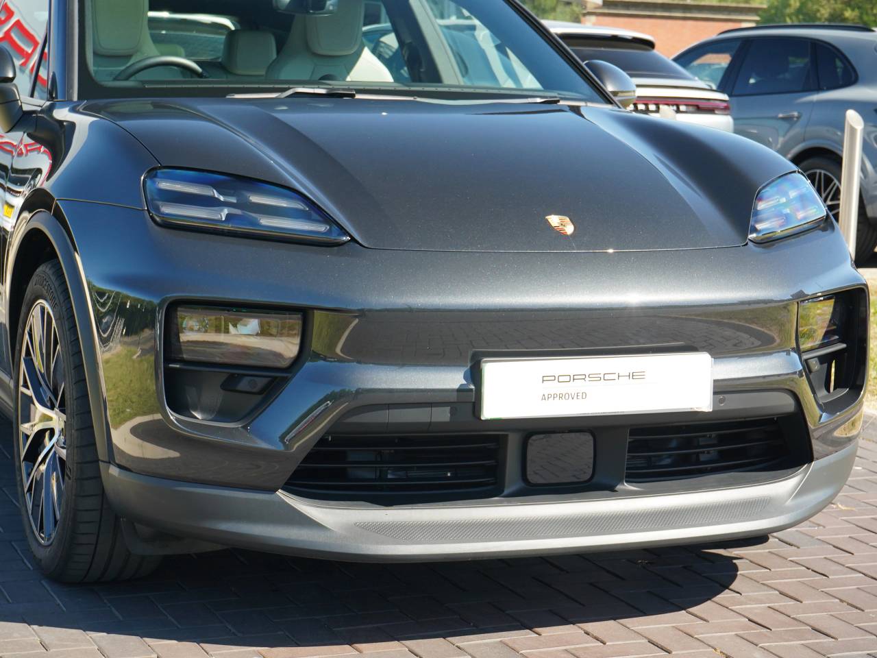 Macan BASE (9) image 10