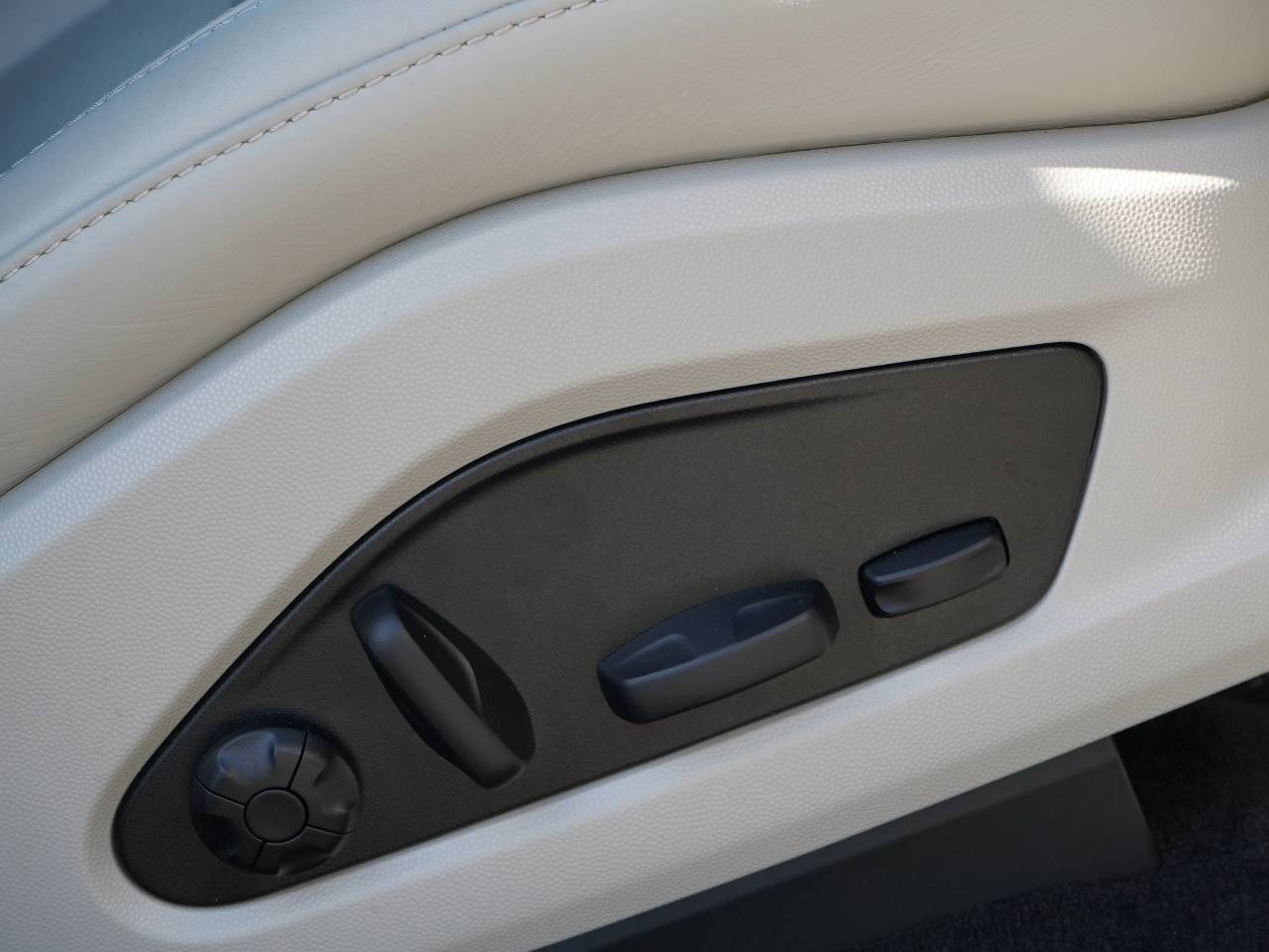 Macan BASE (9) image 31