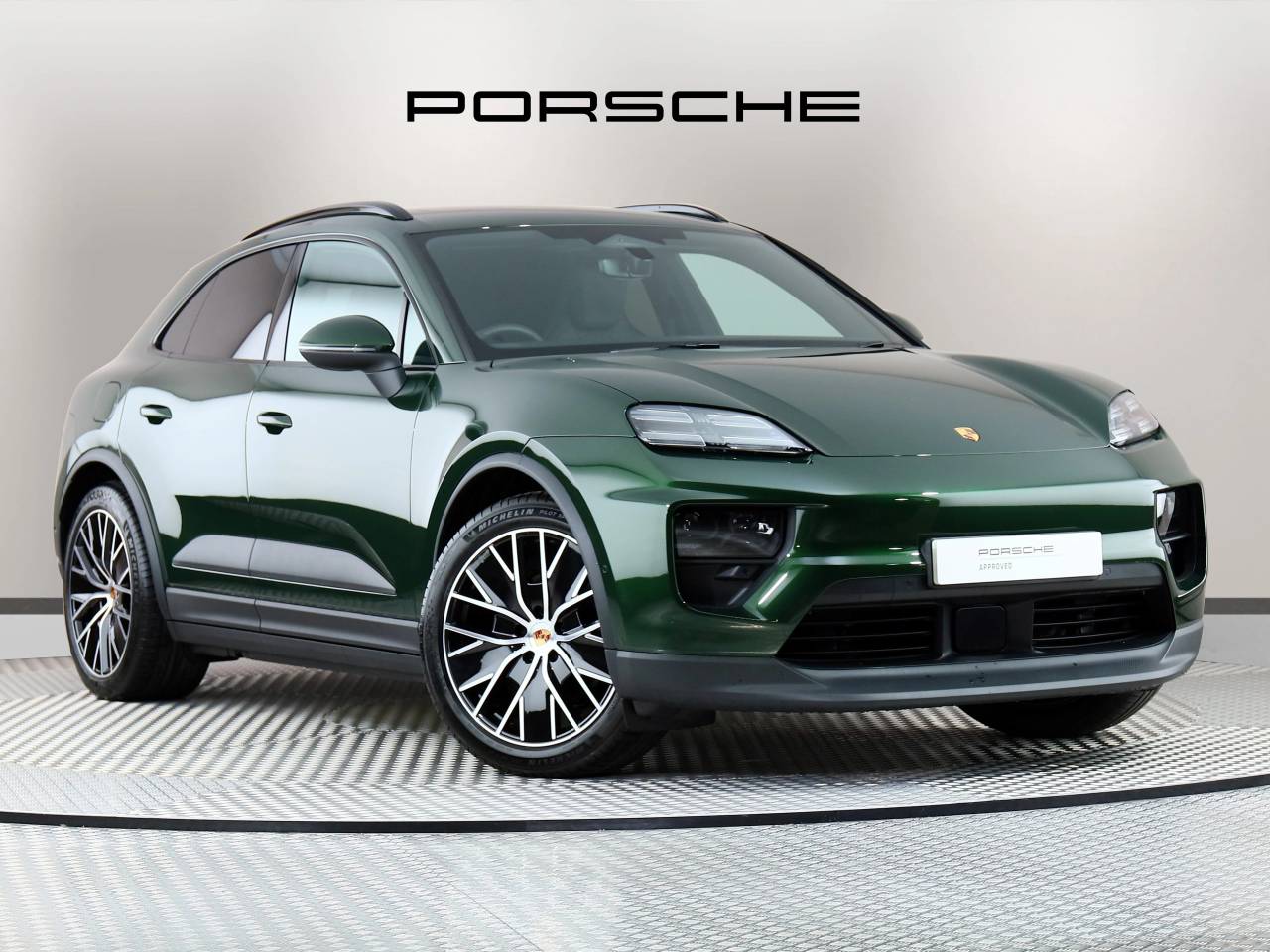 Macan BASE