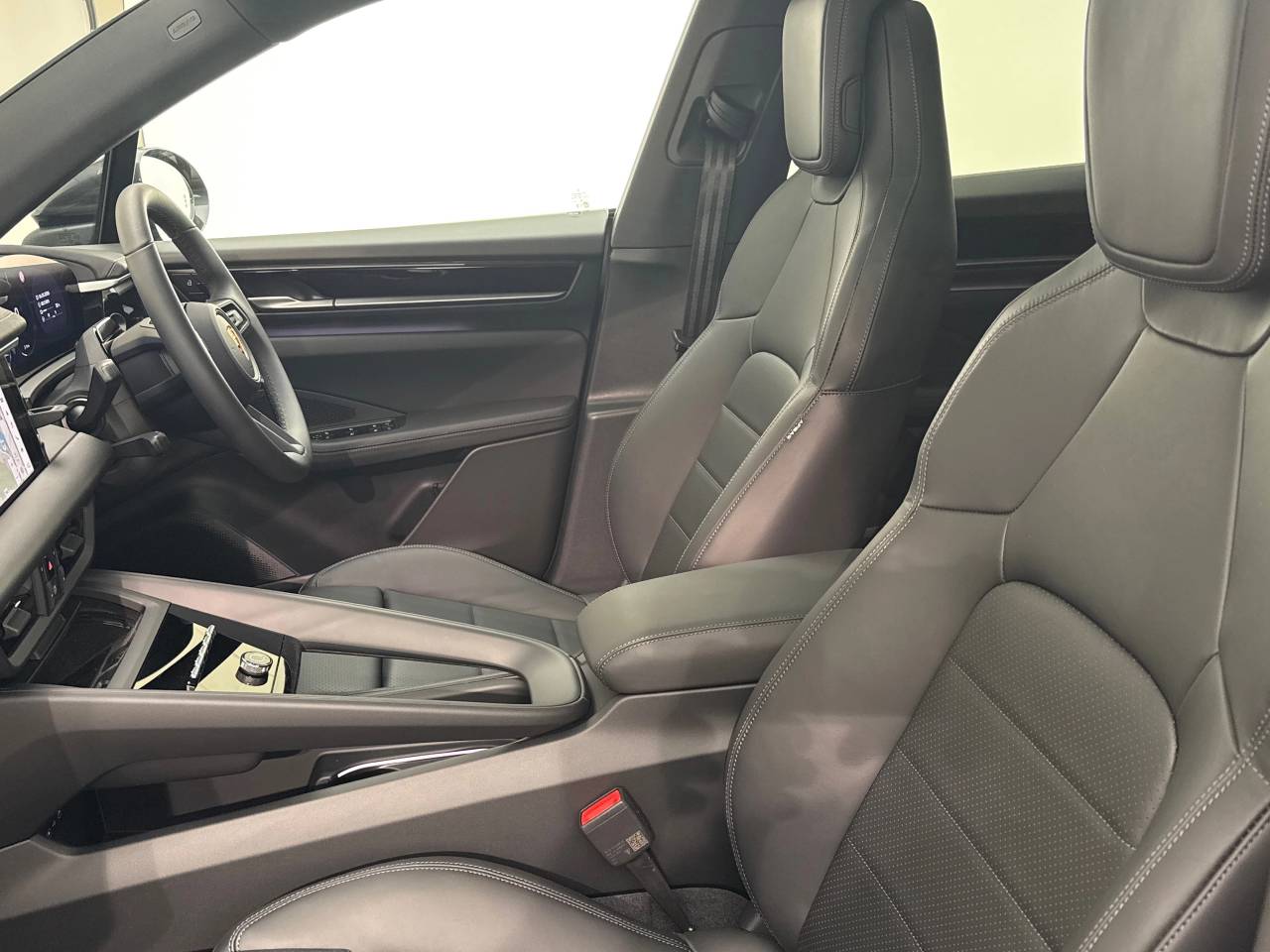 Macan (87) image 21