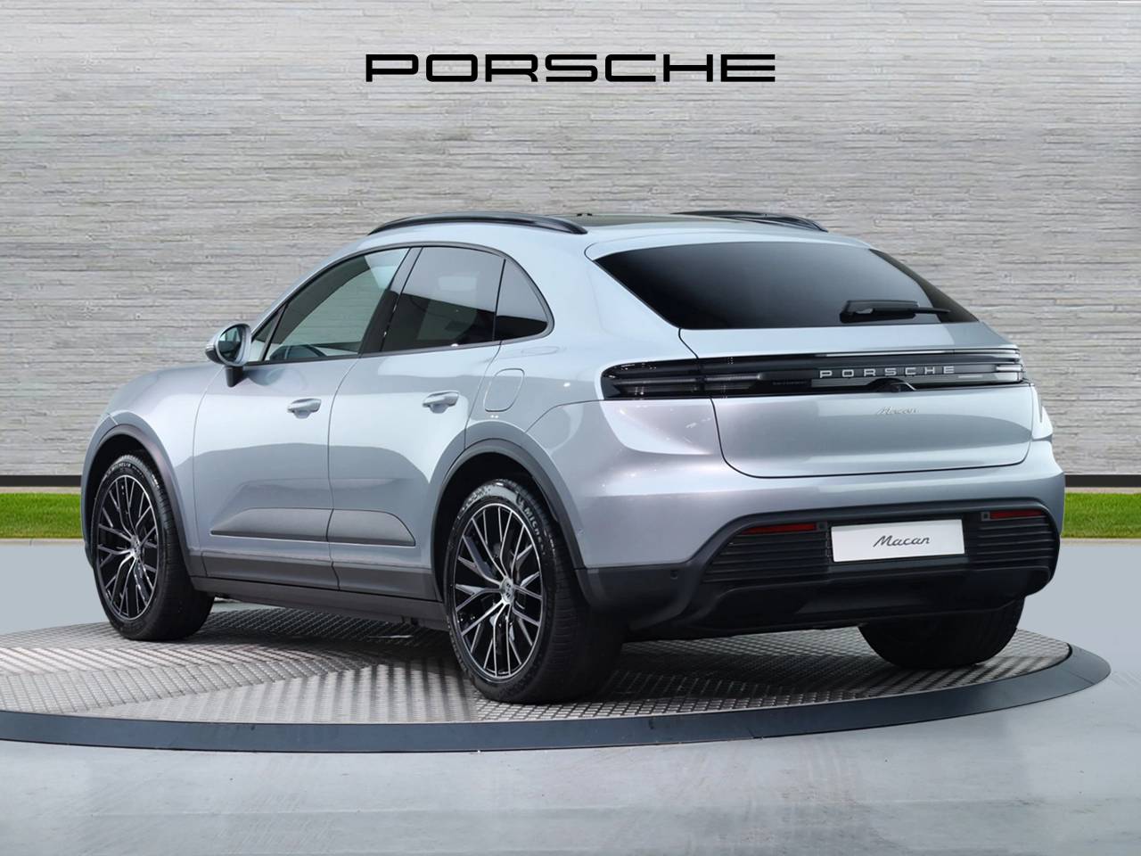 Macan (86) image 07