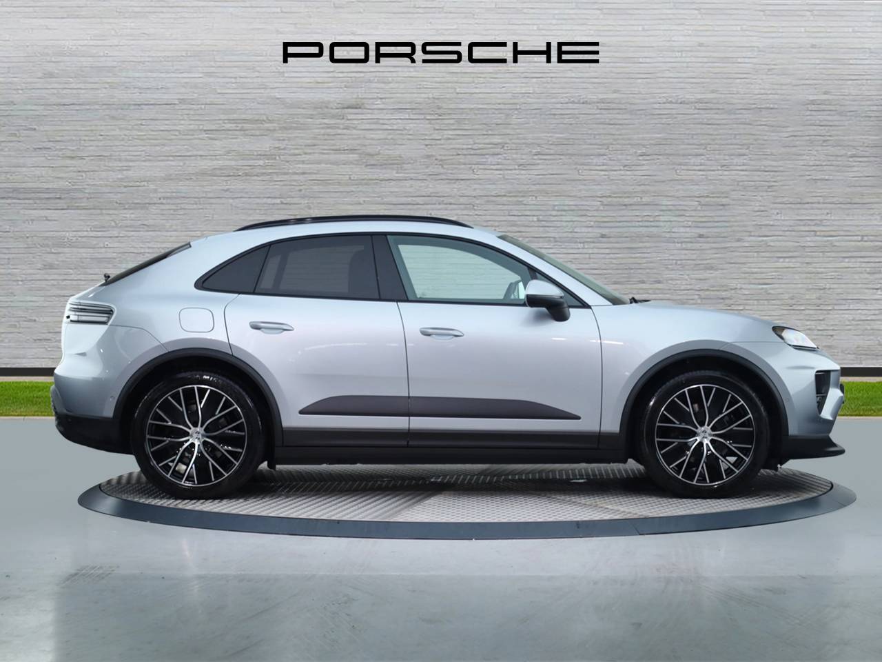 Macan (86) image 10