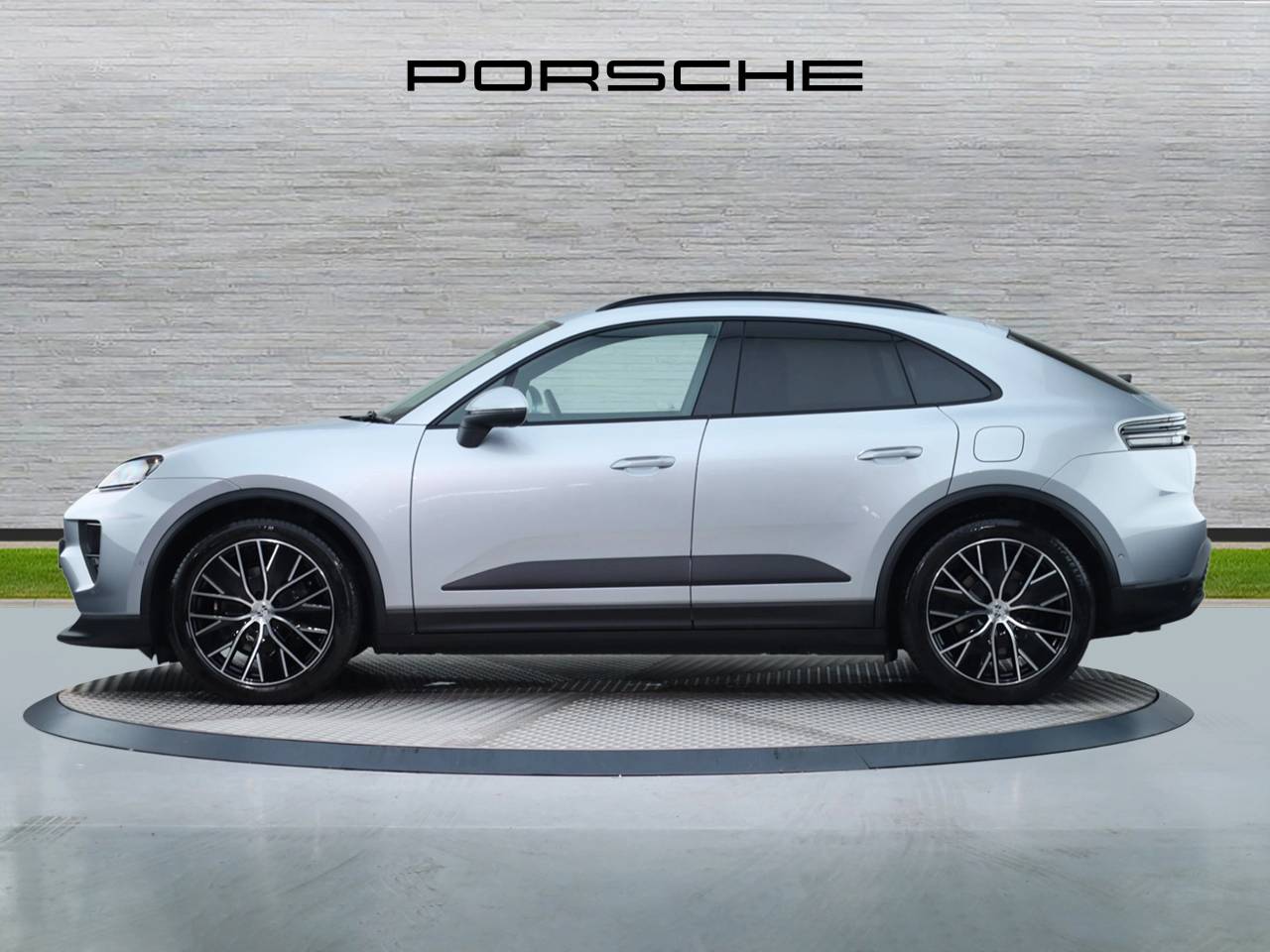 Macan (86) image 06