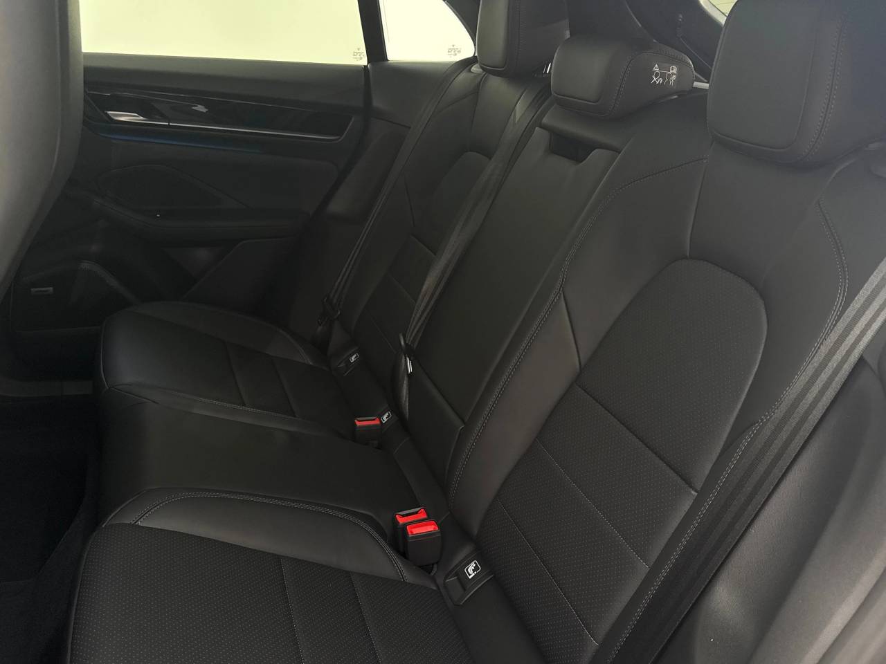 Macan (86) image 34