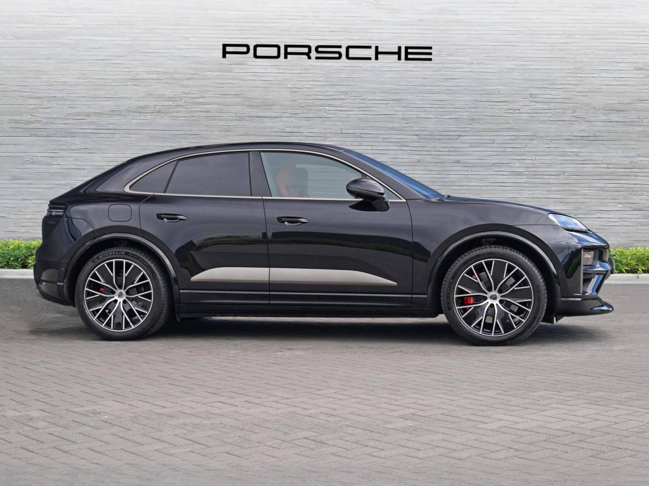 Macan TURBO (5) image 03