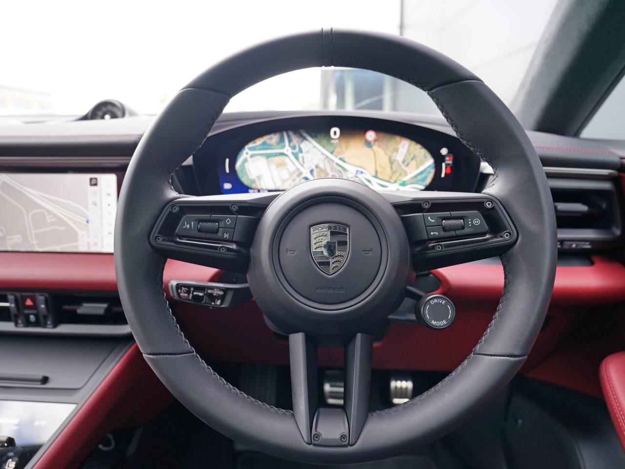 Macan TURBO (5) image 16