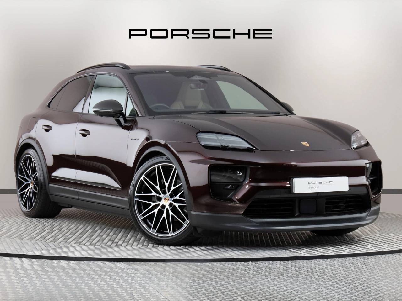 Macan 4