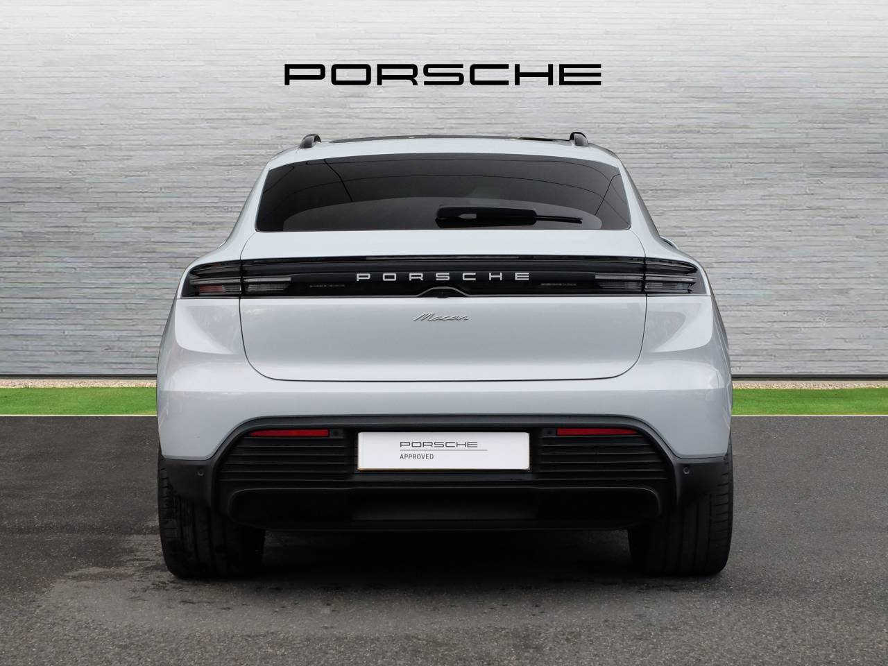 Macan BASE (5) image 07