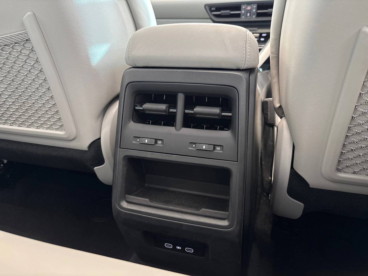 Macan TURBO (1) image 43