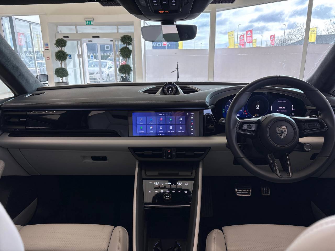 Macan TURBO (1) image 28